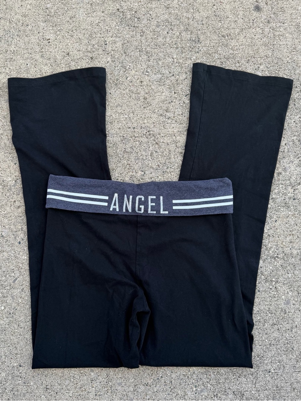 Victoria’s Secret ANGEL Fold Over Flare Yoga Pants M